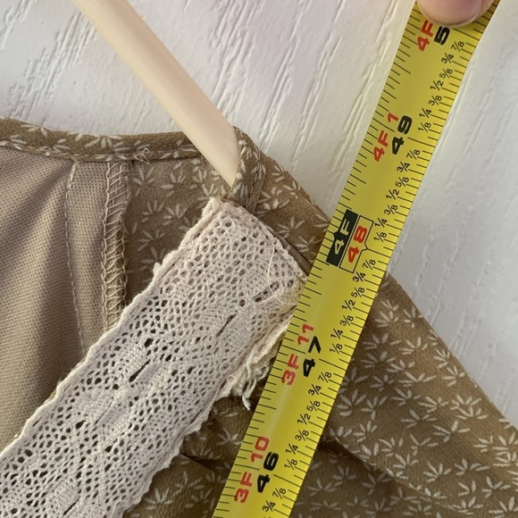 In Loom Floral Border Print Midi Dress‎ Size S cream tan boho cottage core - Picture 8 of 13